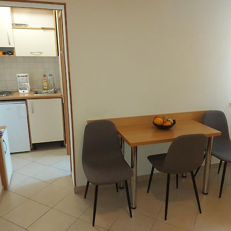 Apartmani Neva Makarska Eksteriør billede