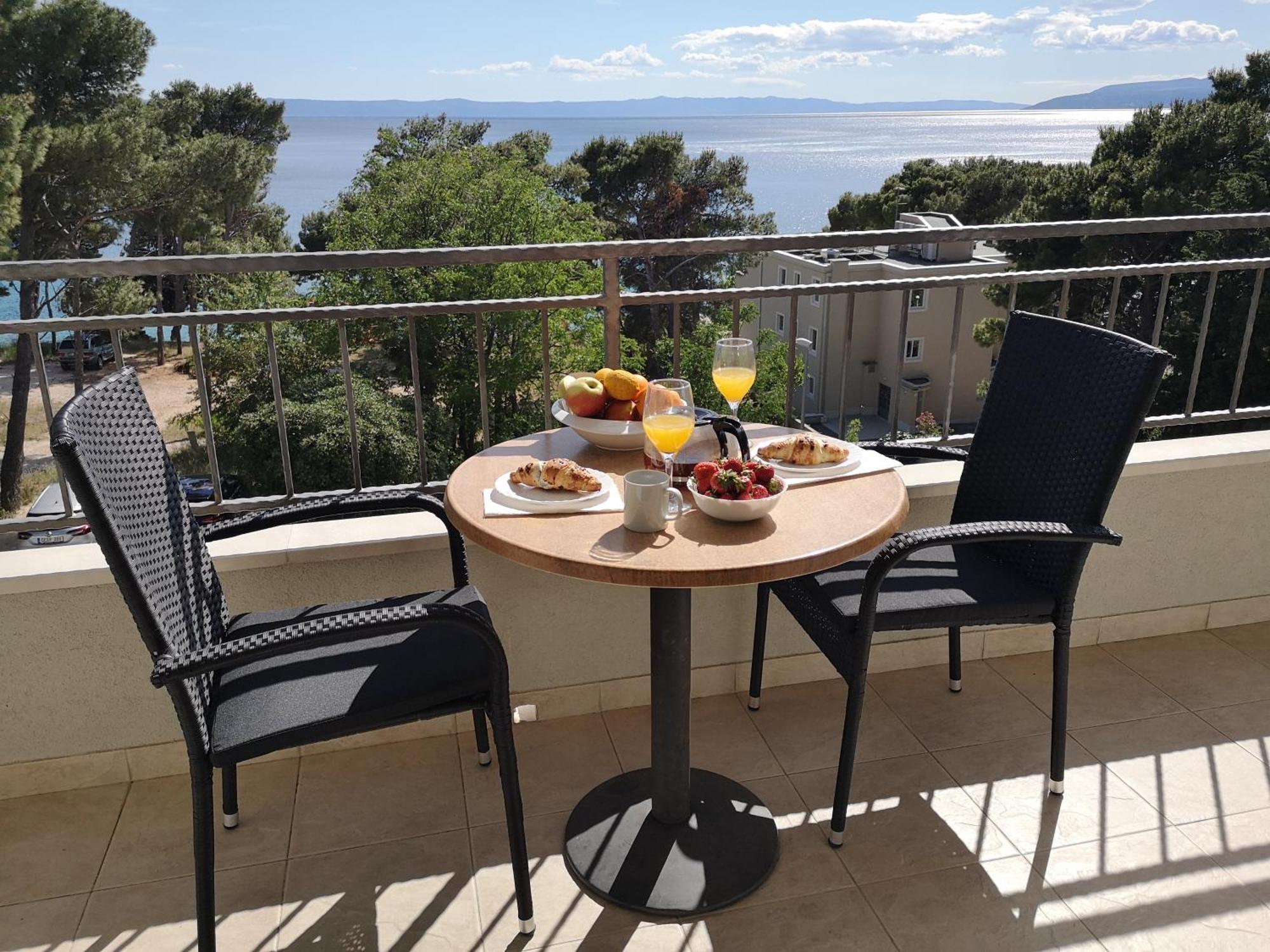 Apartmani Neva Makarska Eksteriør billede