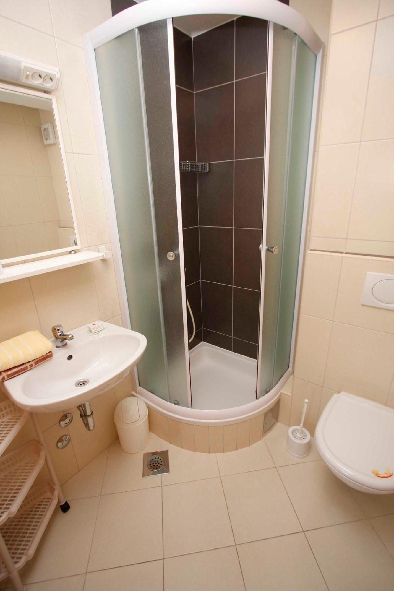 Apartmani Neva Makarska Eksteriør billede