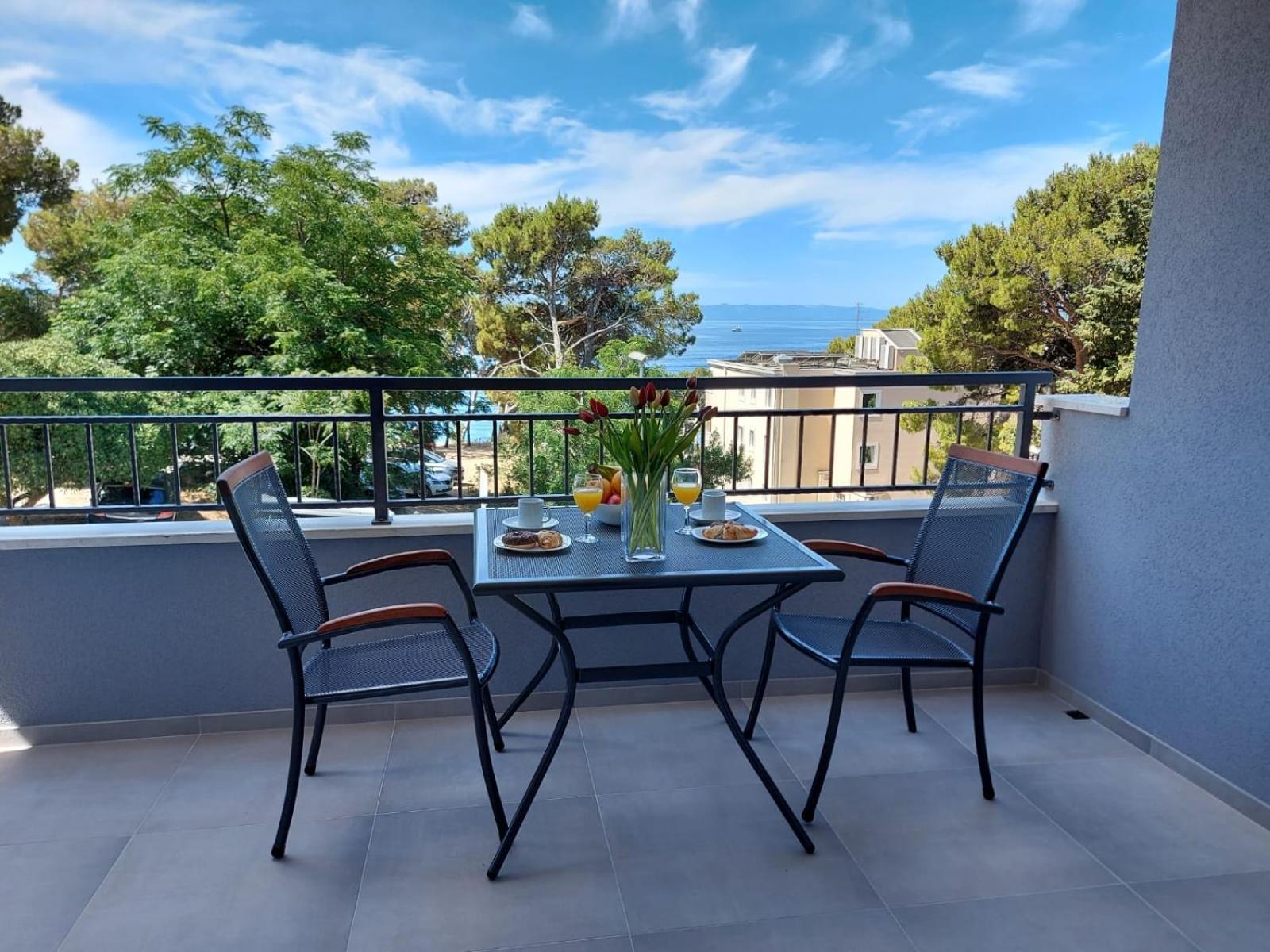 Apartmani Neva Makarska Eksteriør billede